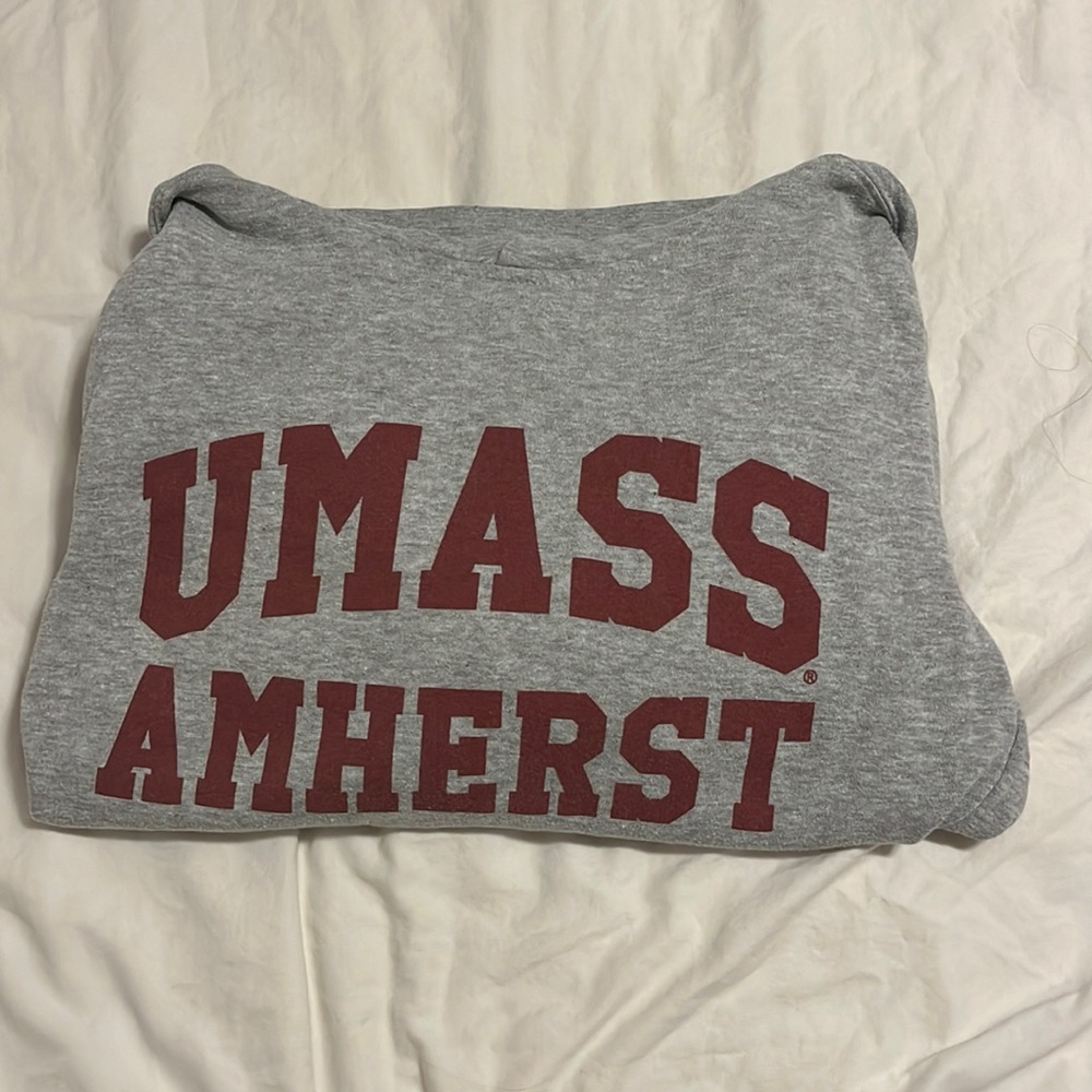 umass amherst hoodie